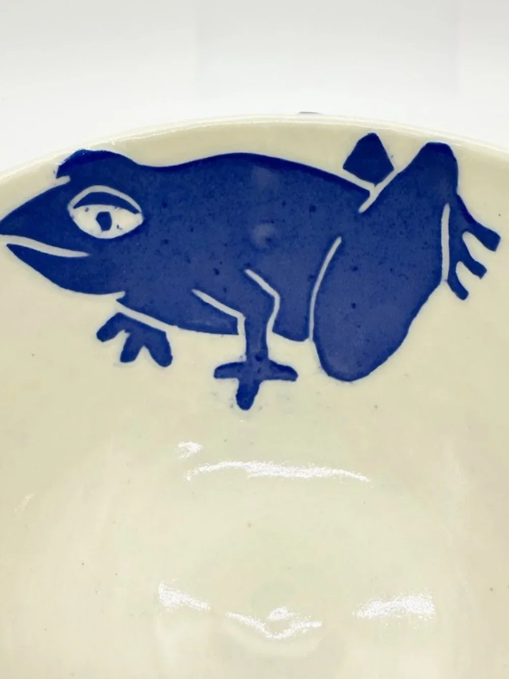 Karis Swink Barry Art Pottery Signed Blue Frog Soup Cereal Bowl Sgraffito Style
